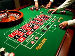 Tampilan slot online barjp yang berwarna-warni dan menarik di layar smartphone pengguna Indonesia